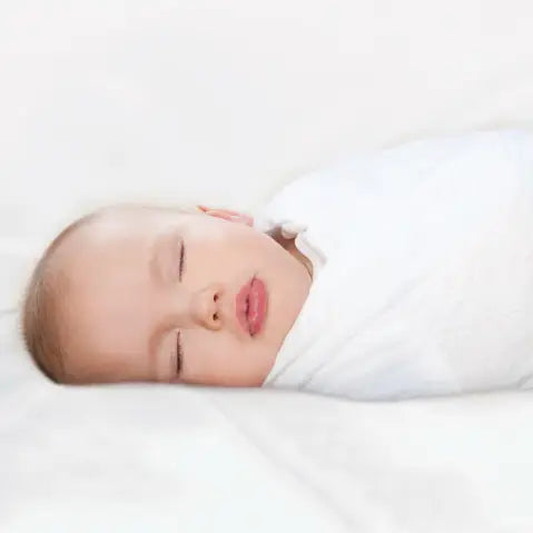 how to swaddle a baby: step by step instructions